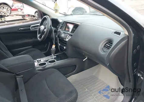 2016 Nissan Pathfinder S from USA, damaged, VIN 5N1AR2MMXGC645889